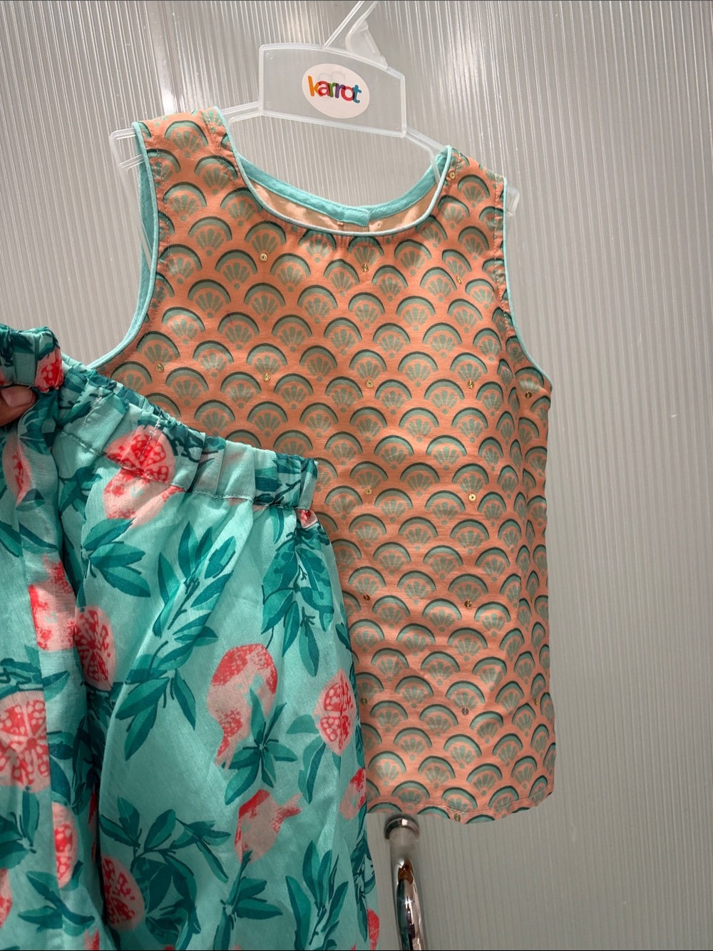 Lanot Girls' Aqua & Peach Printed Tank Top